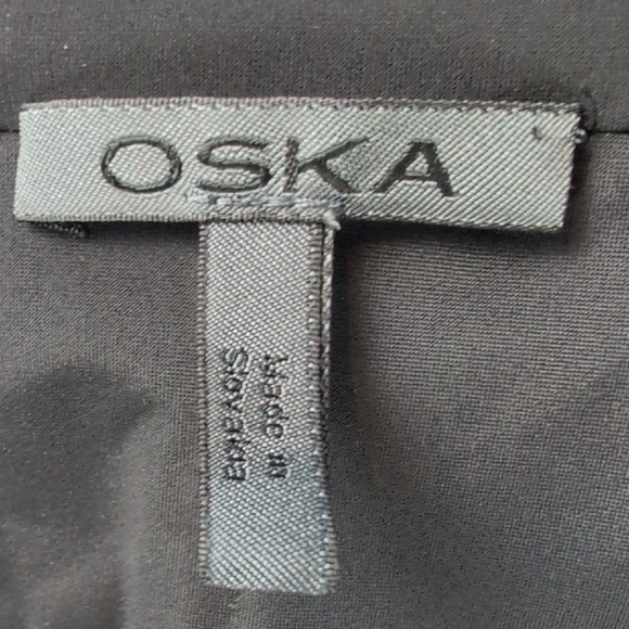 Oska Drawstring Waist Snap Front Top - Picture 7 of 11
